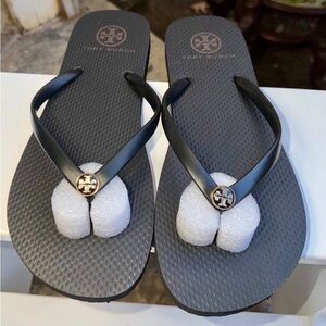 Tory Burch Flip Flops Thong Sandals Black Textured Footbed SIZE 10